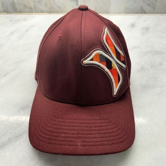 Hurley By Yupoong Flexfit Embossed Logo Fitted Six Panel Hat Cap Maroon S-M - Picture 1 of 6